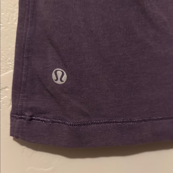 lululemon athletica Dark Purple Short Sleeve Fitted Tee 4 - Picture 6 of 8